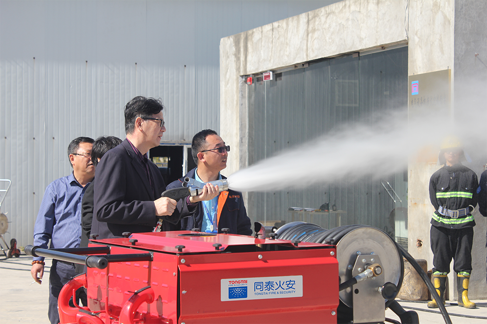 移動式高壓細水霧推車2